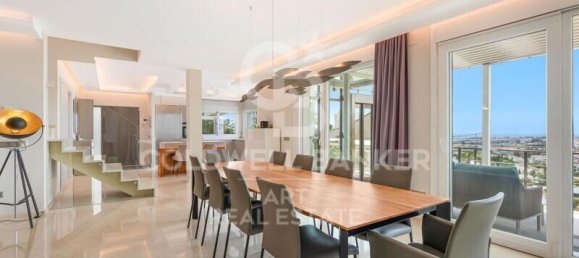 4 bedrooms Villa in Marbella, Spain No. 194825 4