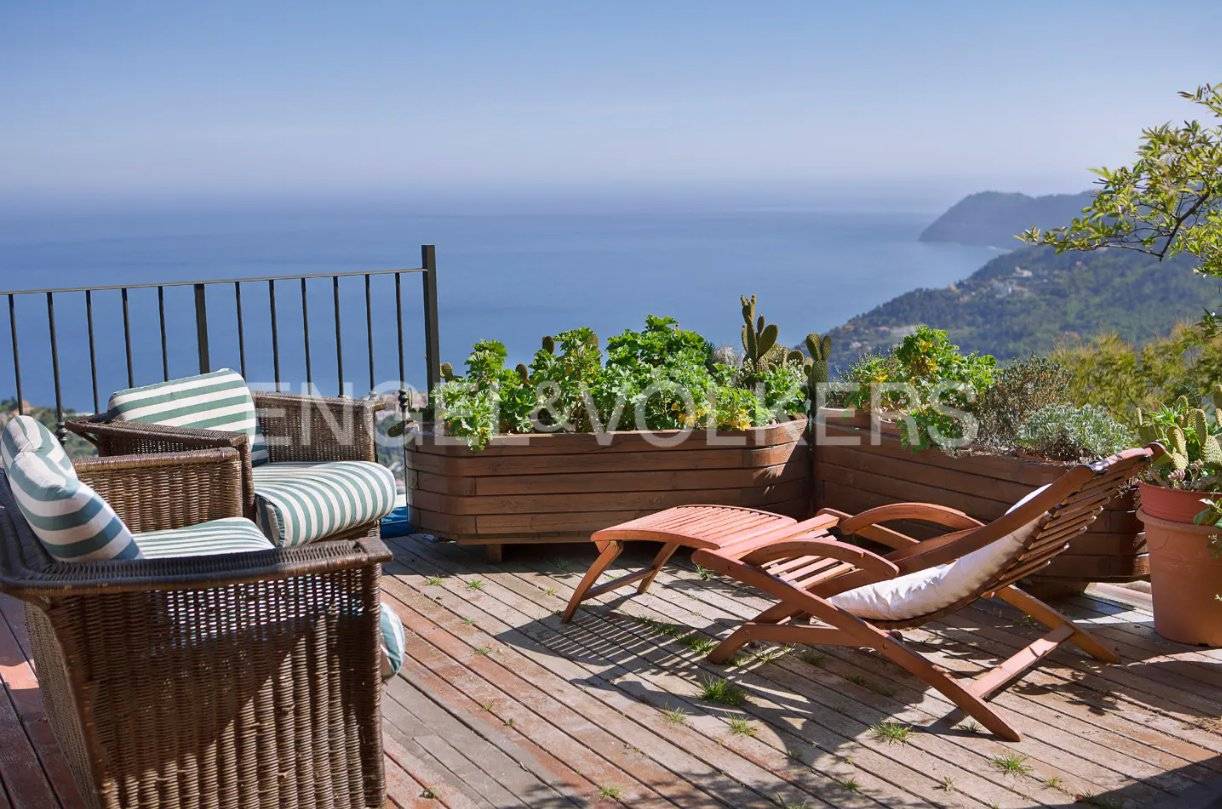 5 غرف نوم فيلا في Alassio, Italy رقم 103488