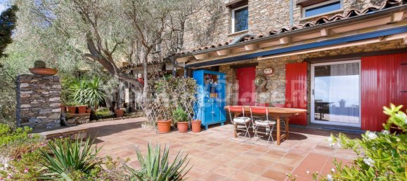 5 غرف نوم فيلا في Alassio, Italy رقم 103488 5