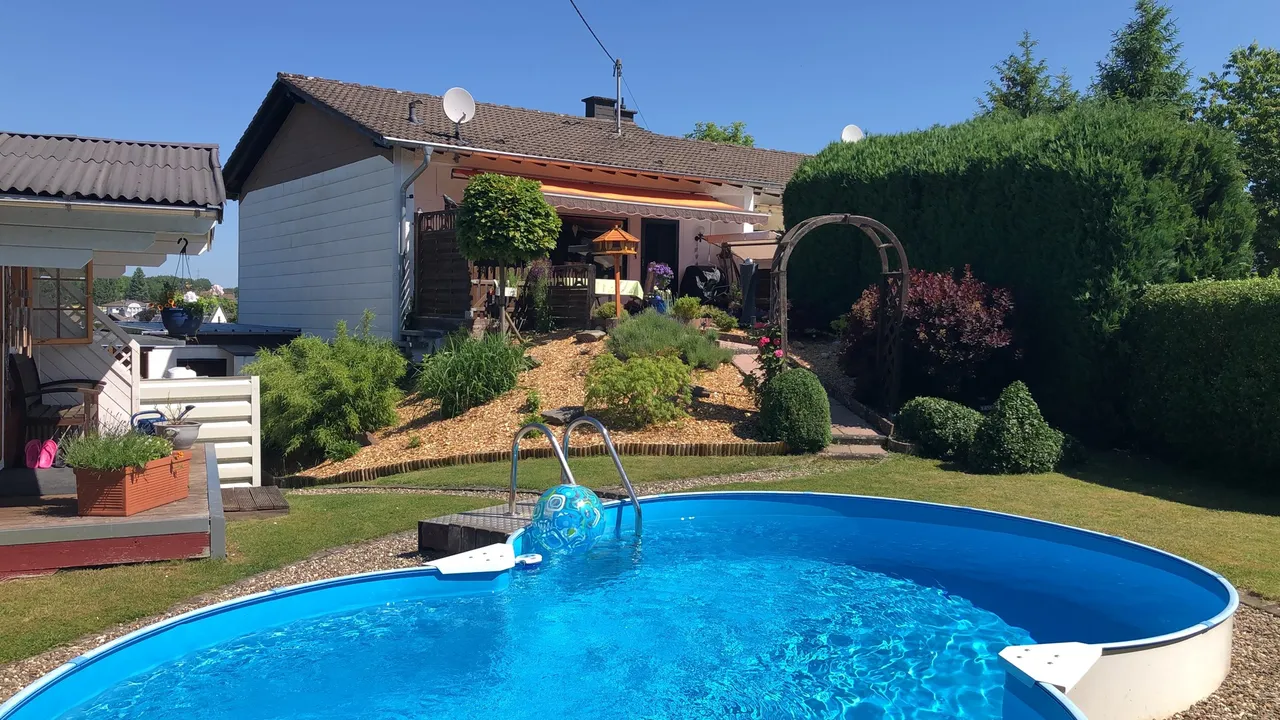 2 Schlafzimmer Stadthaus in Altenkirchen, Germany, Nr. 201705