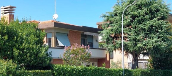 9 rooms Villa in Pisa, Italy No. 51178 13