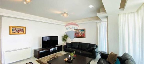 3 bedrooms Penthouse in Limassol, Cyprus No. 80907 2