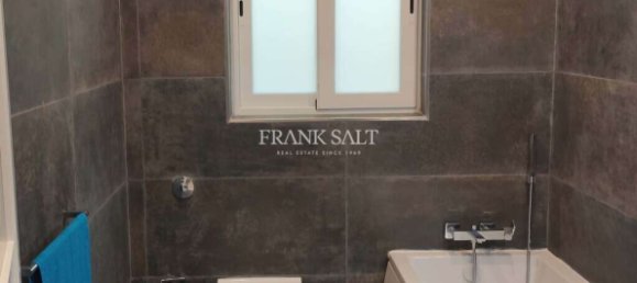 3 bedrooms Apartment in Kalkara, Malta No. 4482 2