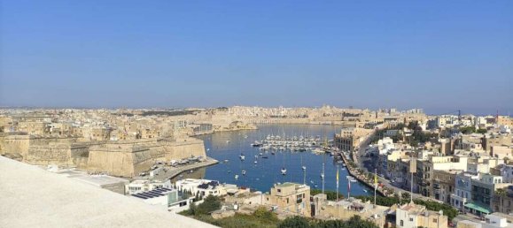 3 bedrooms Apartment in Kalkara, Malta No. 4482 10