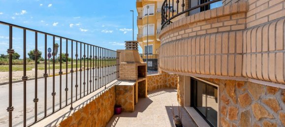 4 bedrooms House in Almoradi, Spain No. 91743 7