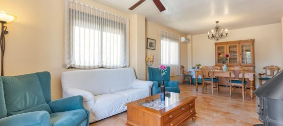 4 bedrooms House in Almoradi, Spain No. 91743 4