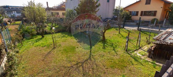 412m² Land in Grugliasco, Italy No. 105587 7