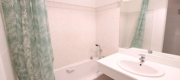 Apartamento de 1 dormitorio en Orleans, France No. 64588 8