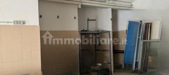 1 room Commercial property in Rome, Italy No. 327845 5