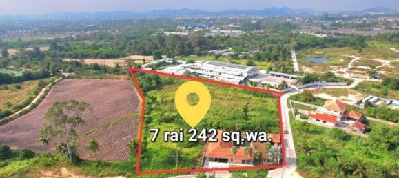  Commercial property in Pattaya, Thailand No. 11654 15