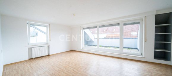 Квартира с 3 комнатами в Neu-Ulm, Германия № 288807 2