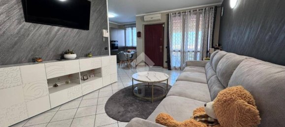 2 غرف نوم شقة في Fontanella, Italy رقم 126477 4