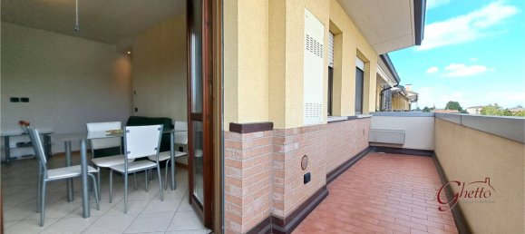 1 bedroom Apartment in Cento, Italy No. 340705 17