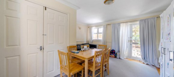 2 bedrooms Commercial property in London, United Kingdom No. 7736 14