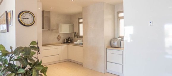 4 Schlafzimmer Wohnung in Alicante, Spain, Nr. 178405 7