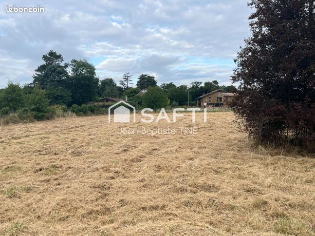 691m² Land in Tarn-et-Garonne, France No. 304930