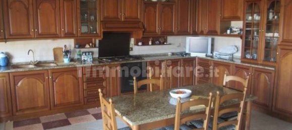 6 bedrooms Villa in Grotteria, Italy No. 251009 2