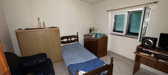 4 Schlafzimmer Haus in Fino Mornasco, Italy, Nr. 211109 13