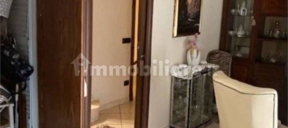 4 bedrooms Apartment in Naples, Italy No. 286961 6