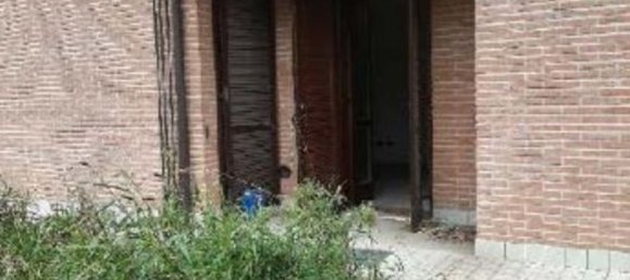 3 bedrooms Apartment in Castelfranco Emilia, Italy No. 327424 9