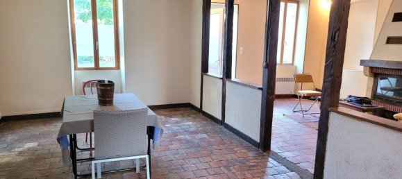 1 bedroom House in Montgivray, France No. 69912 8