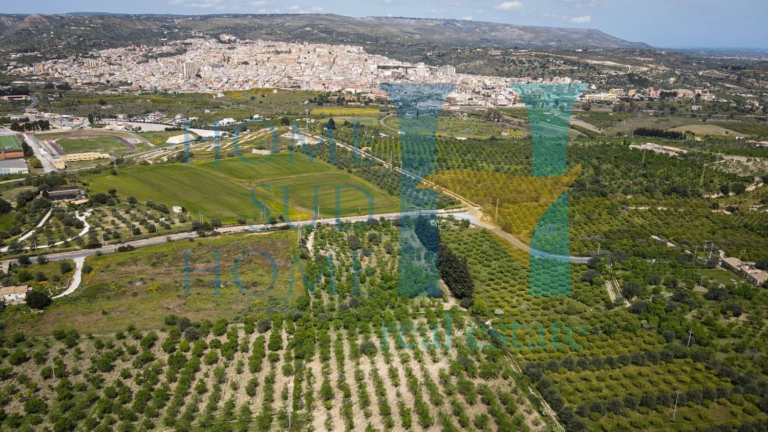 Terreno em Noto, Italy 20000 m² N.º 119513