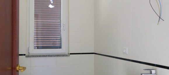 Квартира с 2 спальнями в Фонди, Италия № 29166 10