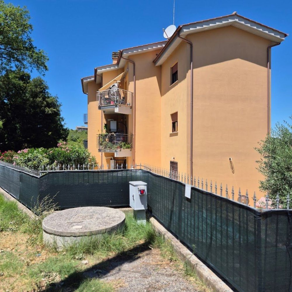 2-salle Appartement à Civitella San Paolo, Italy No. 261537