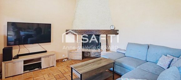 3 Schlafzimmer Villa in Fougeres, France, Nr. 208371 5