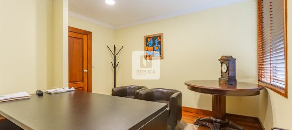 130m² Office in Porto, Portugal No. 209824 14