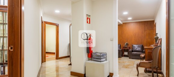 130m² Office in Porto, Portugal No. 209824 6