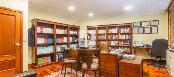 130m² Office in Porto, Portugal No. 209824 8