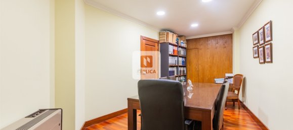 130m² Office in Porto, Portugal No. 209824 12