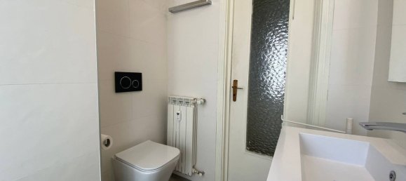 3 Schlafzimmer Wohnung in Borghetto Santo Spirito, Italy, Nr. 373916 25