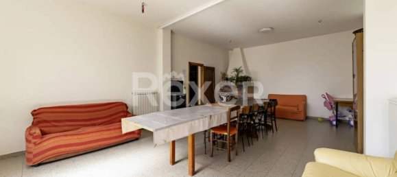 5 bedrooms House in Larino, Italy No. 292160 9