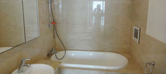 2 bedrooms Apartment in Tay Ho, Vietnam No. 4099 8