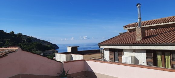 Casa de 6 habitaciónes en Centola, Italy No. 27499 41