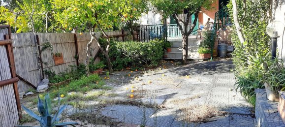 Casa de 6 habitaciónes en Centola, Italy No. 27499 33