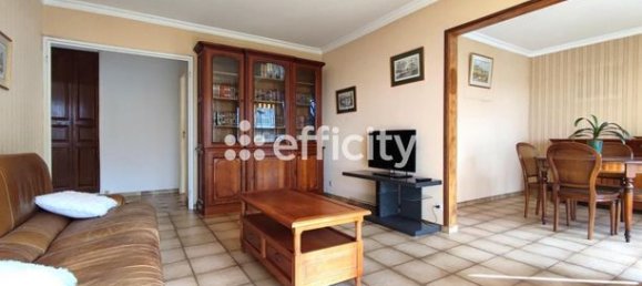 2 bedrooms Apartment in Montmorency, France No. 356082 4