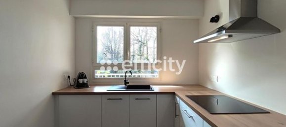 2 bedrooms Apartment in Montmorency, France No. 356082 9