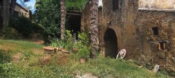 Квартира с 24 комнатами в Поджибонси, Италия № 49646 11