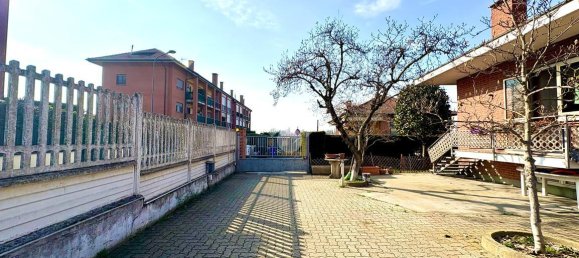 6-salle Villa à La Loggia, Italy No. 146269 7