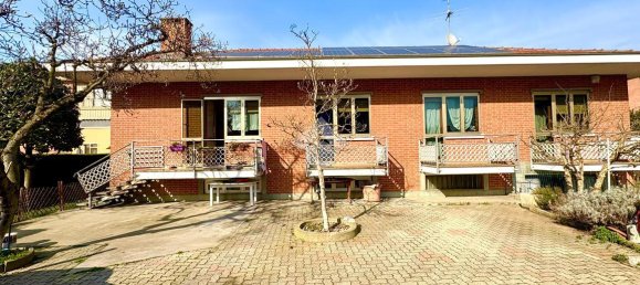 6-salle Villa à La Loggia, Italy No. 146269 5