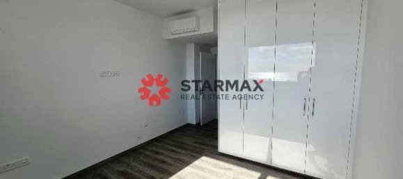 Пентхаус с 2 спальнями в Ларнака, Кипр № 81450 8