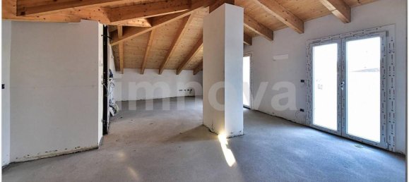 3 rooms Penthouse in Meda, Italy No. 240736 5