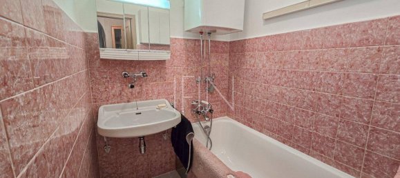 Apartamento de 2 habitaciónes en Langenzersdorf, Austria No. 206551 7