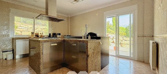 4 bedrooms House in Periana, Spain No. 56064 8