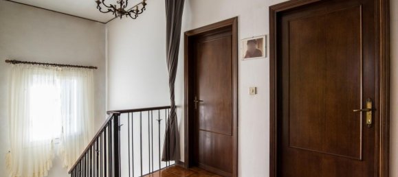 4 rooms Villa in Padua, Italy No. 29980 12