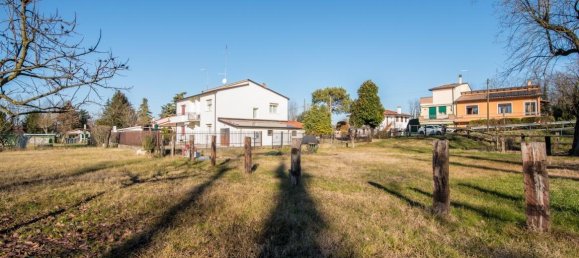 4 rooms Villa in Padua, Italy No. 29980 2