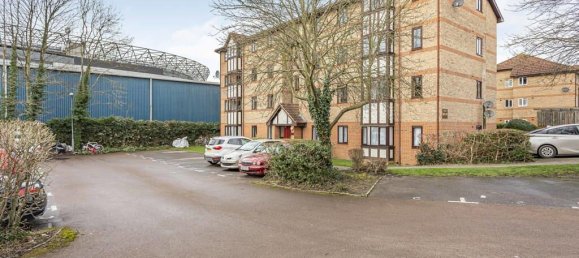 2 bedrooms Apartment in Twickenham, United Kingdom No. 8534 15